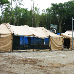 tent-20120606c.jpg