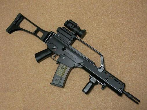 東京マルイ H&K G36K 次世代電動ガン フォアグリップ 予備マガジン付 東京マルイ H&K G36K 次世代電動ガン フォアグリップ 予備マガジン付